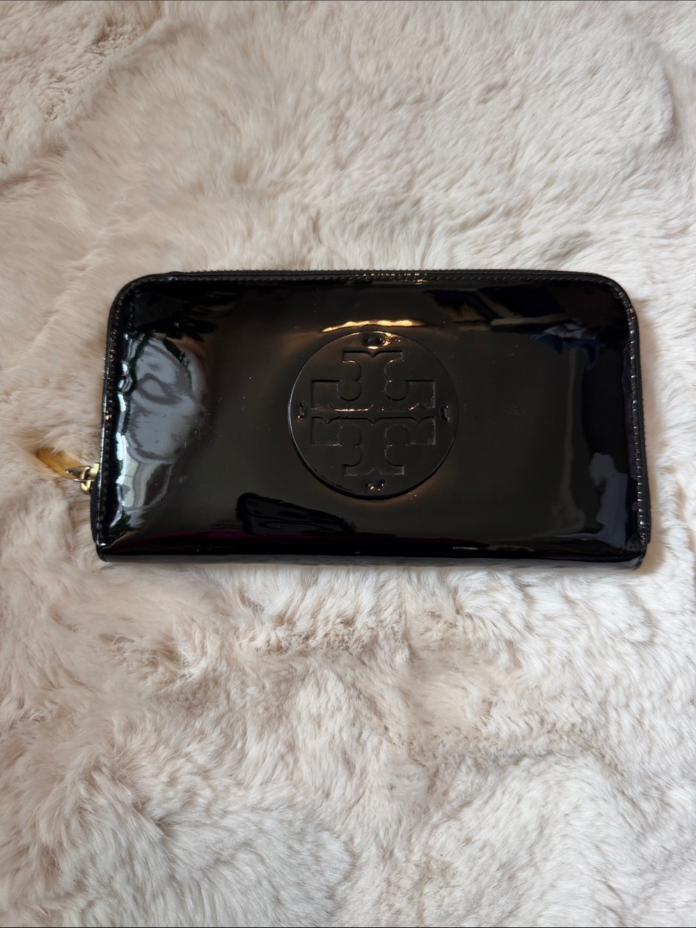 Tory Burch Black Patent Zip-Around Logo Wallet